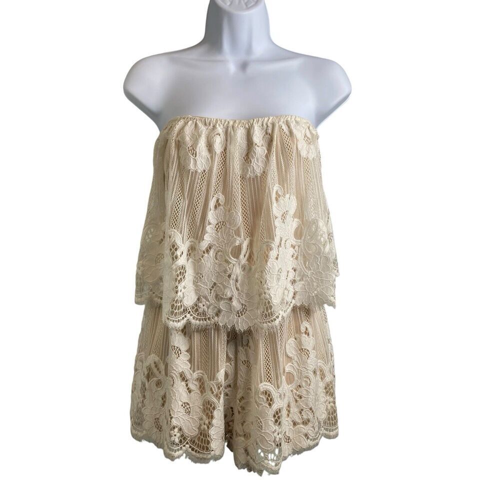 Lovers‎ + Friends Women’s Cream Lacy Dainty Fairy Romper Size XS Flowy Ruffles